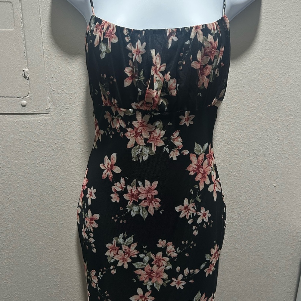 Floral Midi Dress in Black and Pink